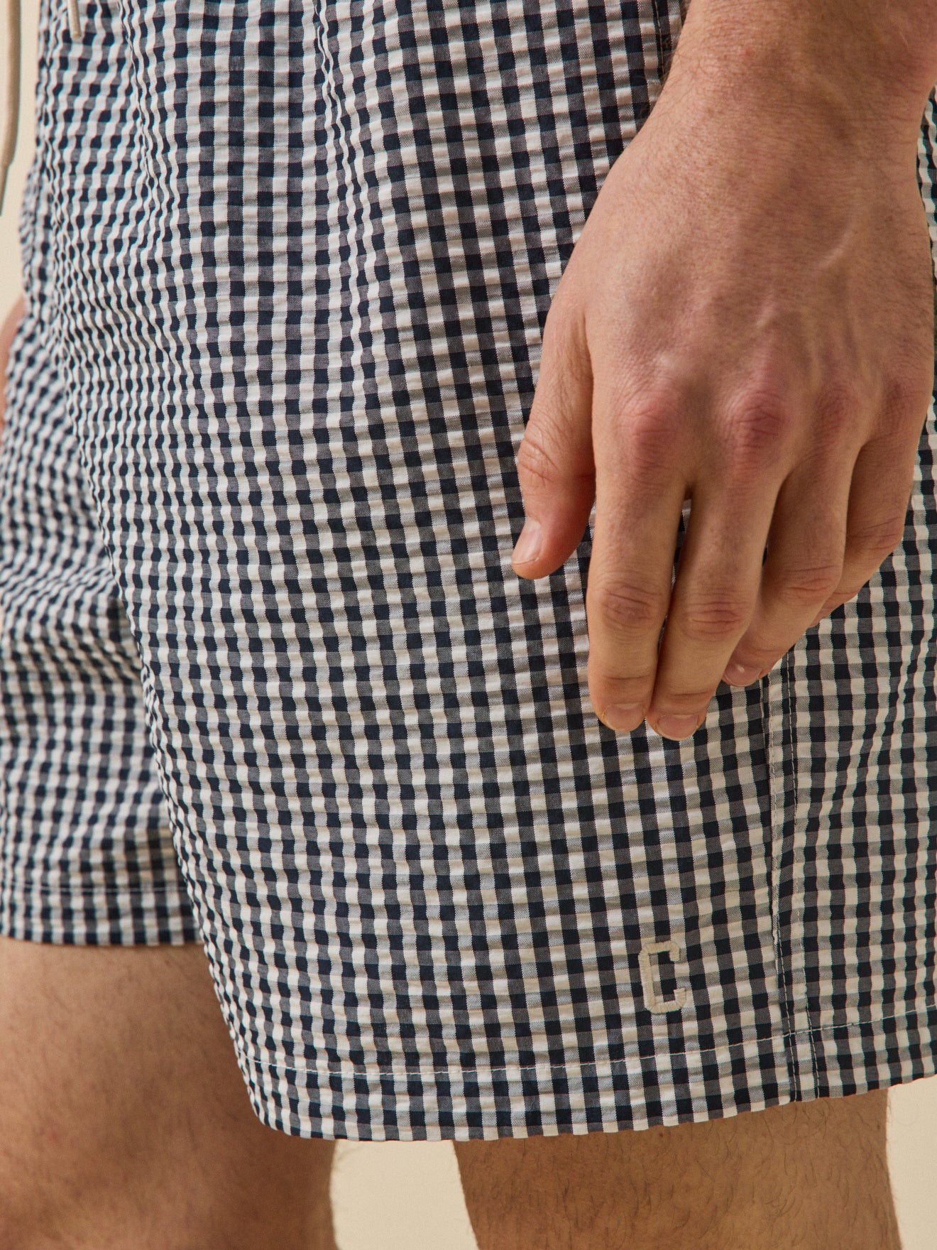 Herren-Badeshorts aus Seersucker mit Vichy-Karos - Image 3