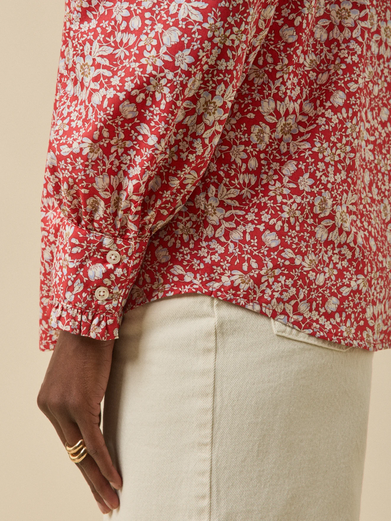 Damenbluse mit Volants am Kragen aus Liberty-Stoff - Limited Collection - Image 4