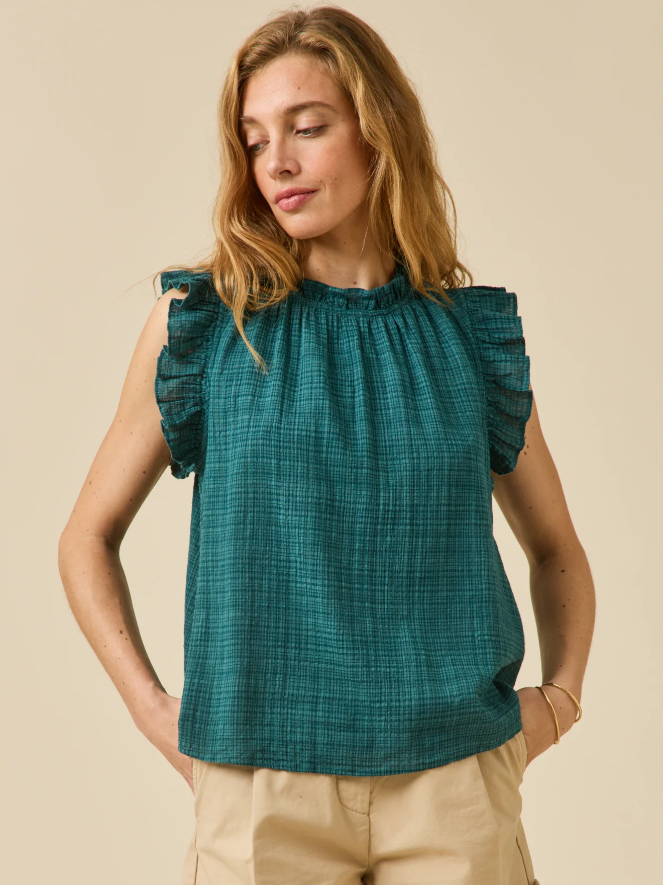 Damen-Top mit Volants aus Crêpe
