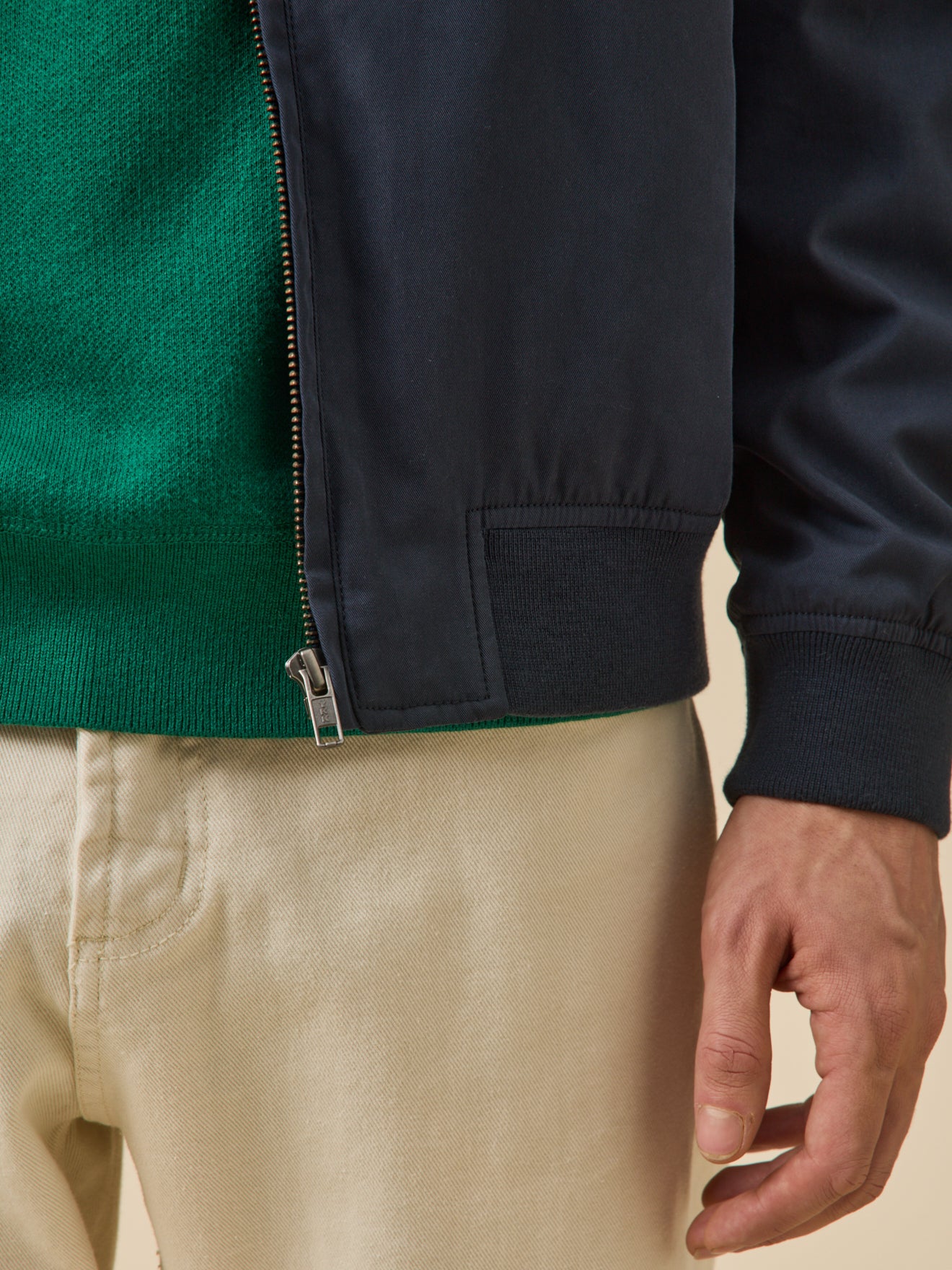 Einfarbige Herrenjacke mit Reißverschluss - Image 6