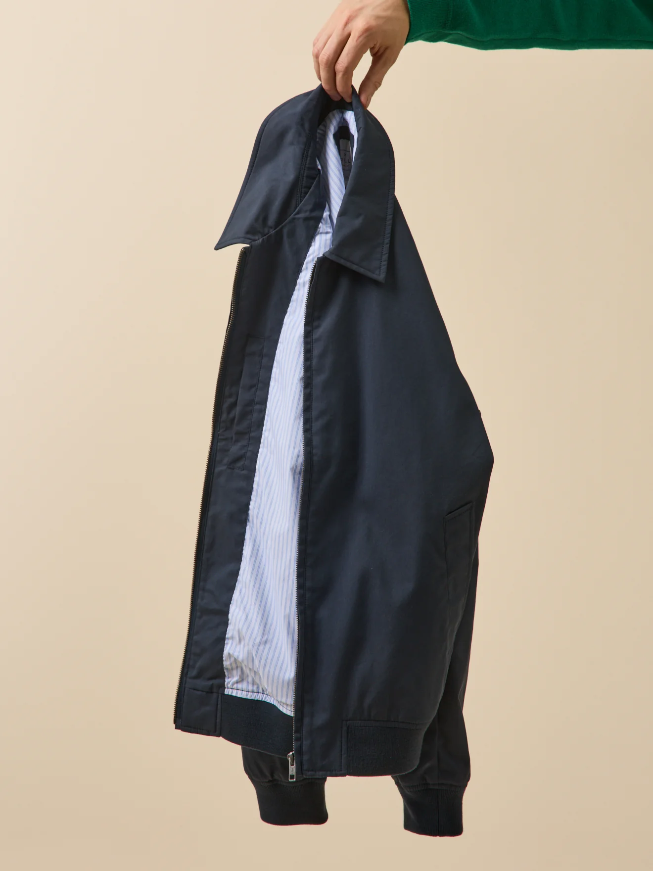 Einfarbige Herrenjacke mit Reißverschluss - Image 9