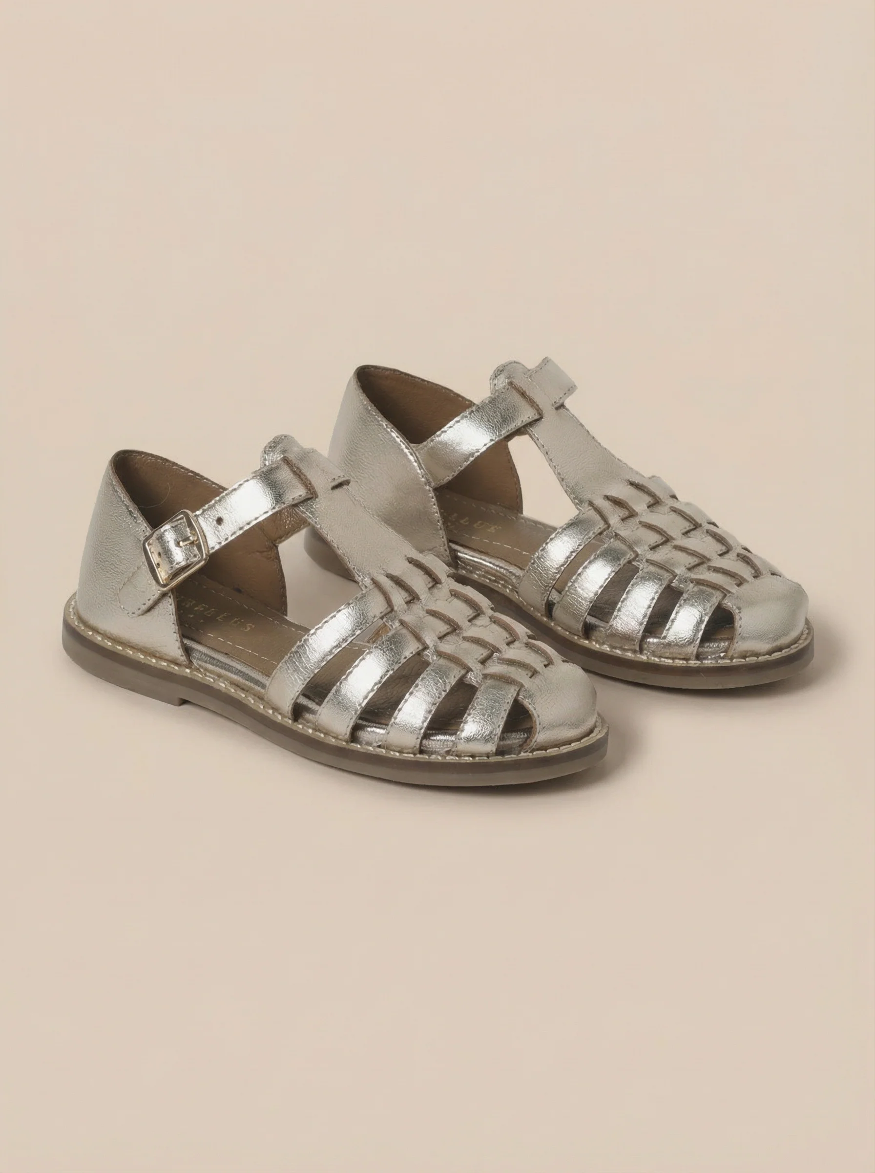 Schimmernde Mädchensandalen - Image 10