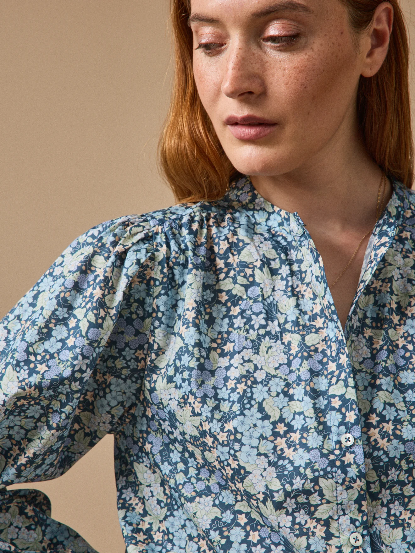 Damenbluse aus Liberty-Stoff - Image 3