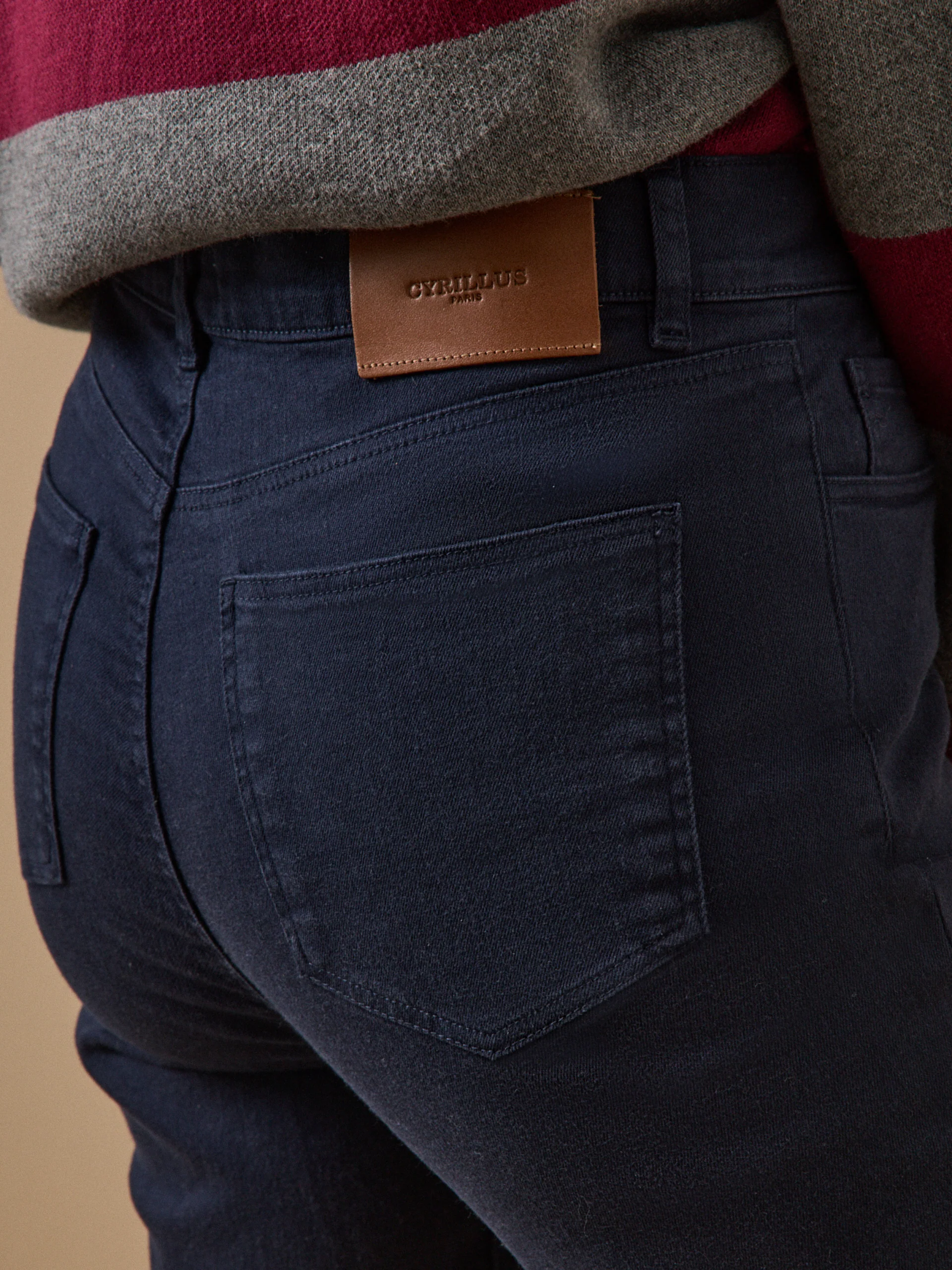 Farbenfrohe Slim Fit Damenhose Aude - Image 4