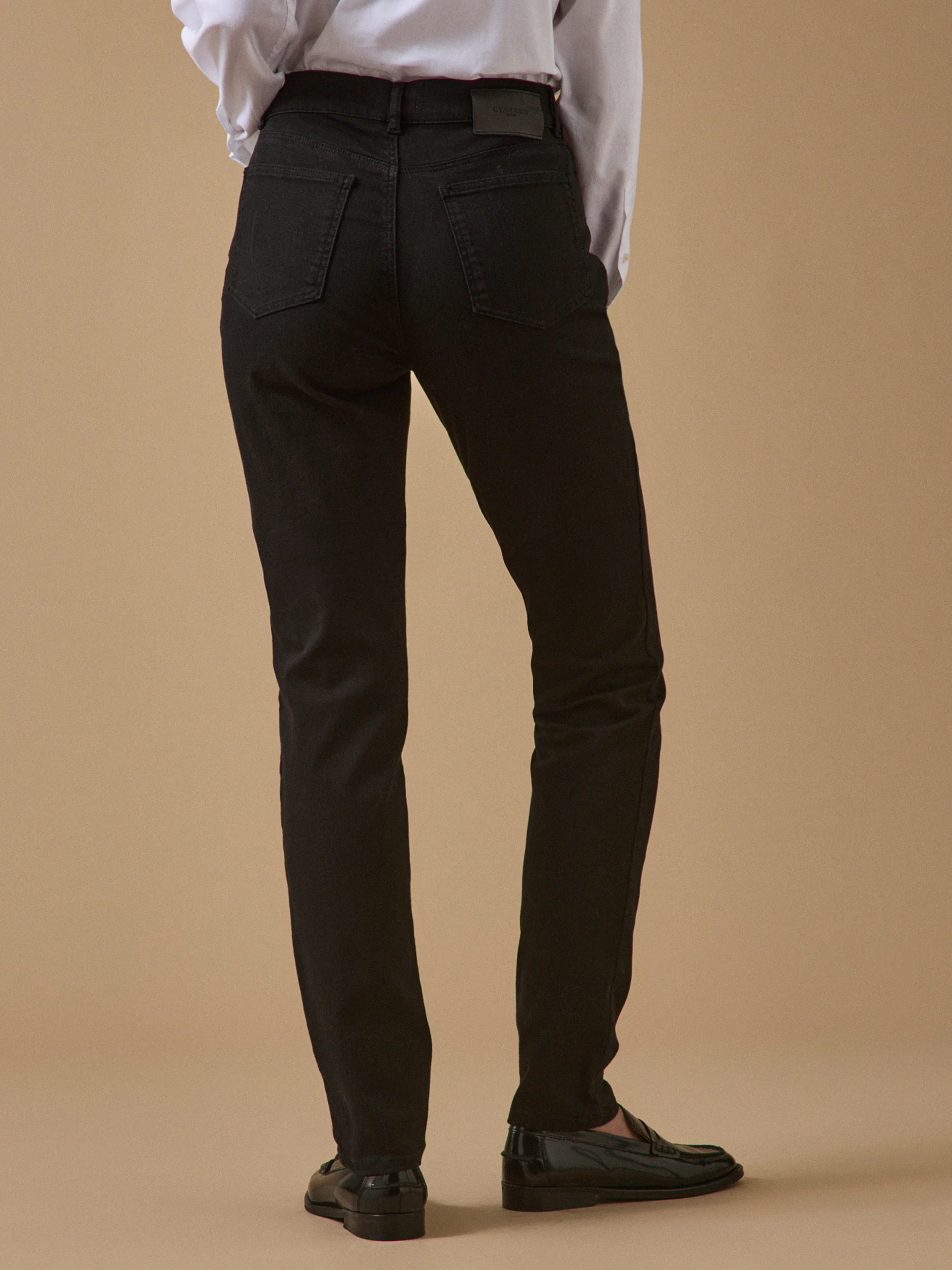 Farbenfrohe Slim Fit Damenhose Aude - Image 2