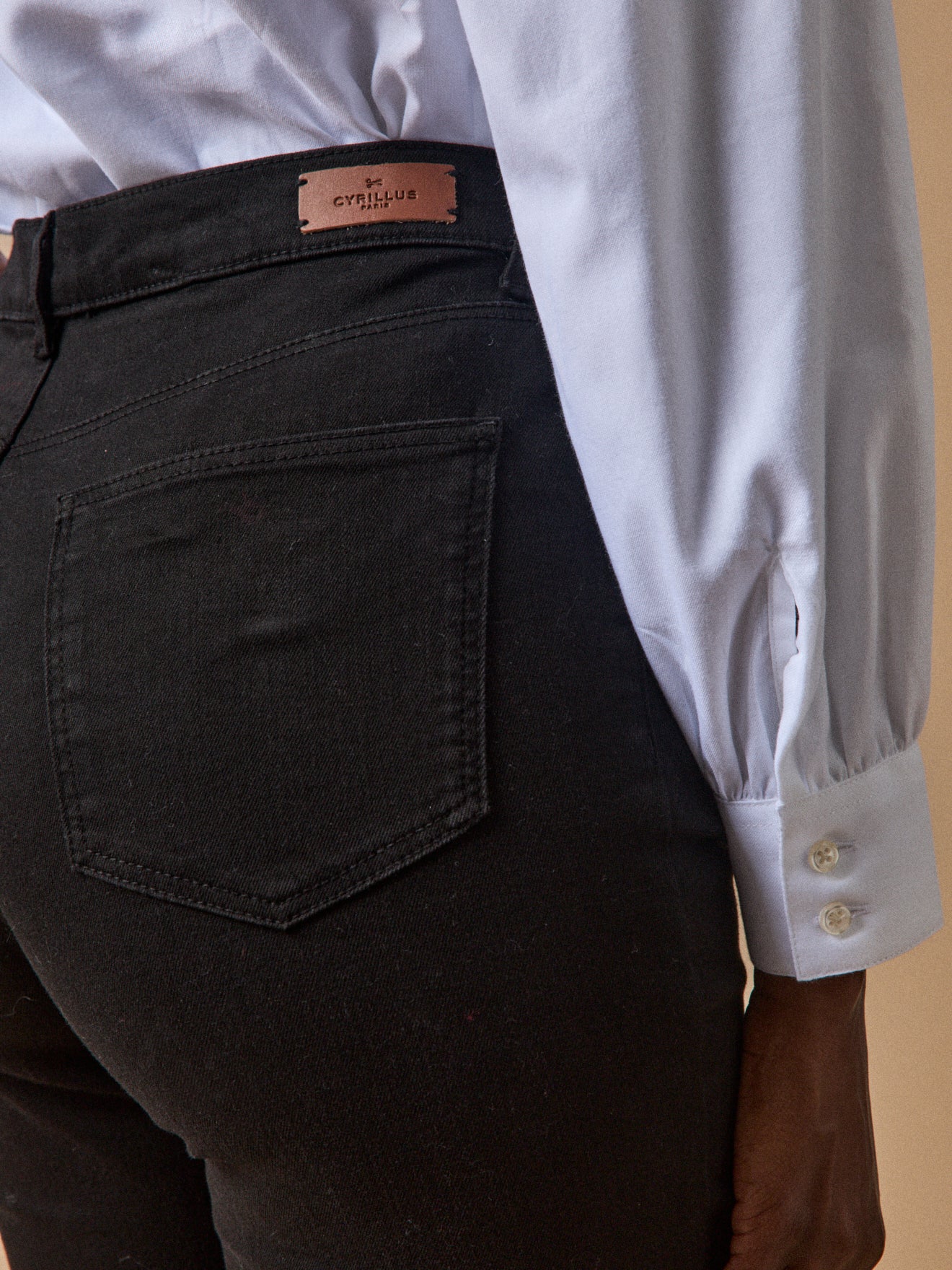 Farbenfrohe Slim Fit Damenhose Aude - Image 4
