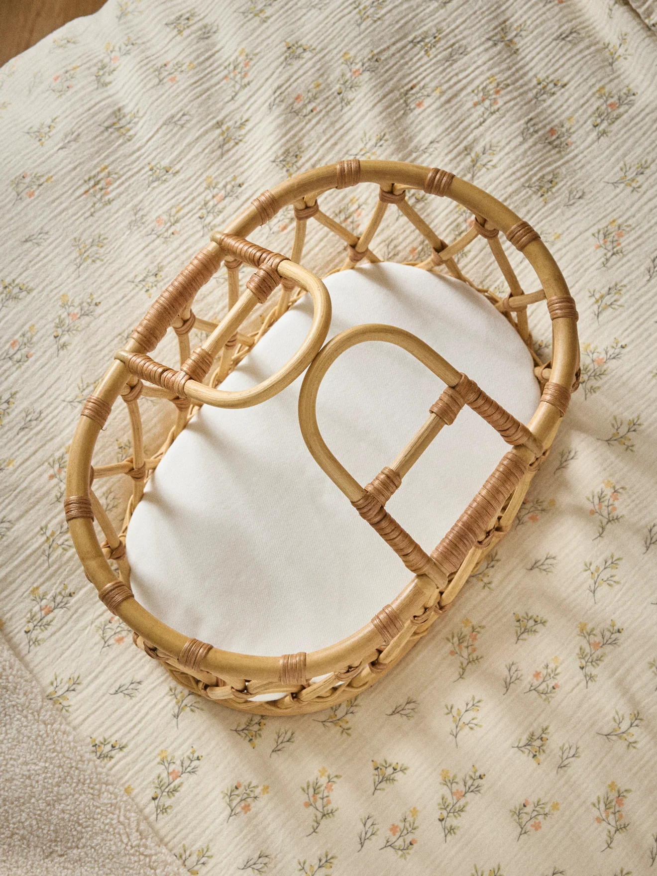 Puppen-Moseskörbchen aus Rattan - Image 2