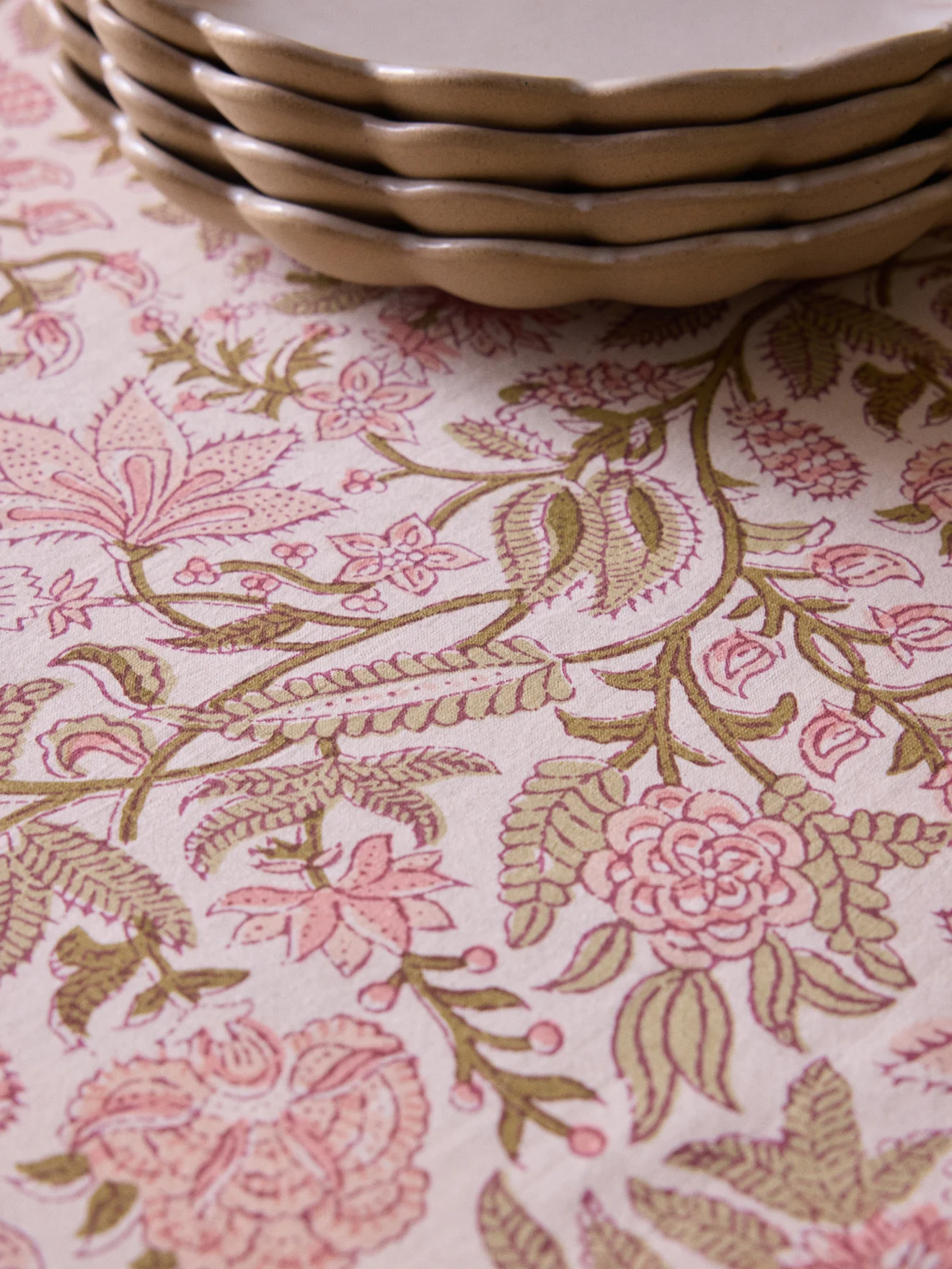 Tischdecke aus bedruckter Baumwolle in Rosa - Image 2