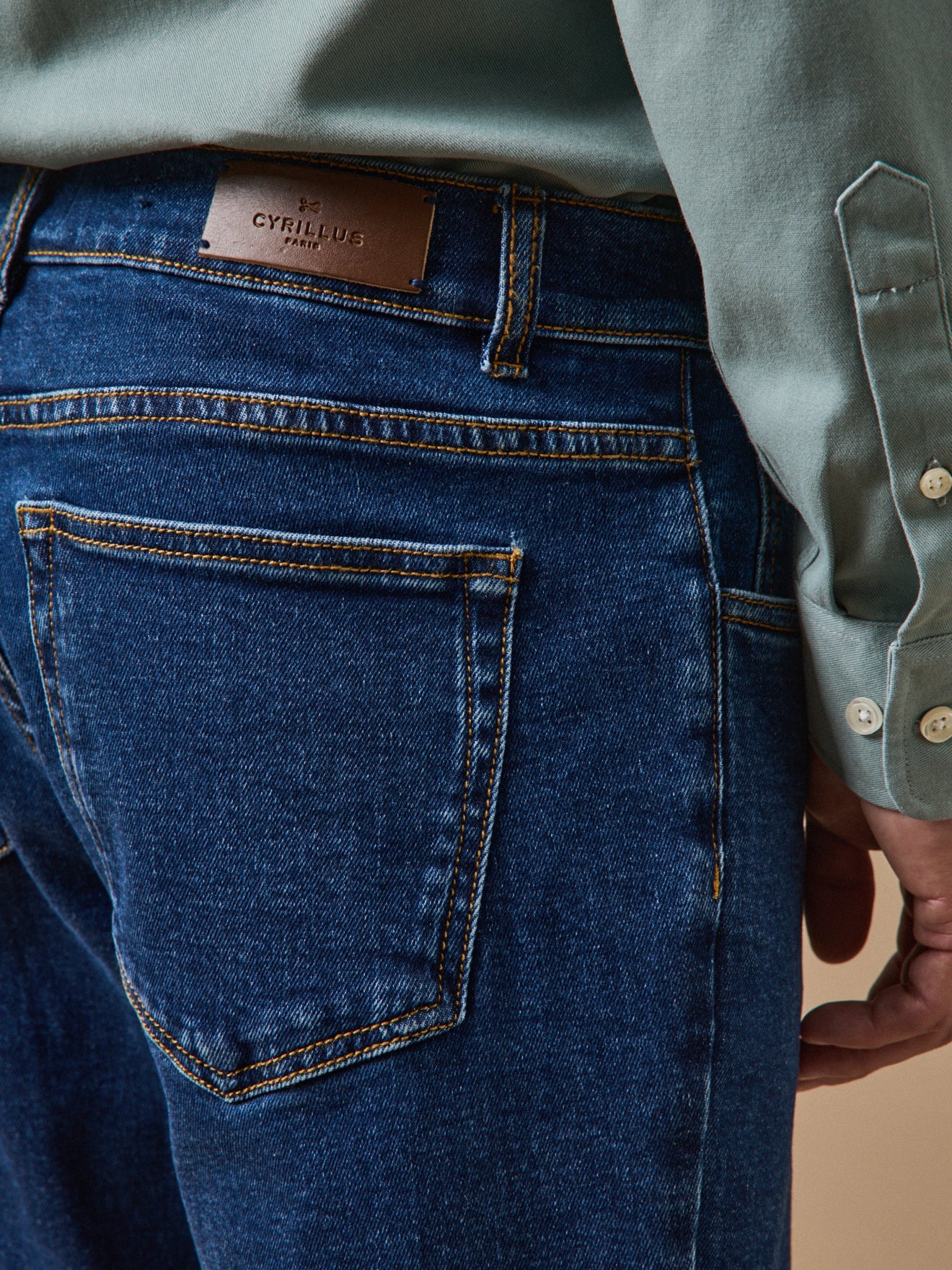Regular Fit Herren-Jeans aus Bio-Baumwolle - Image 4