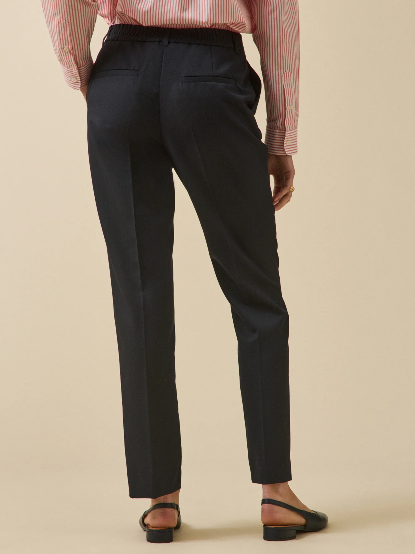 Einfarbige Damen-Zigarettenhose Léa aus Wolltuch - Image 2