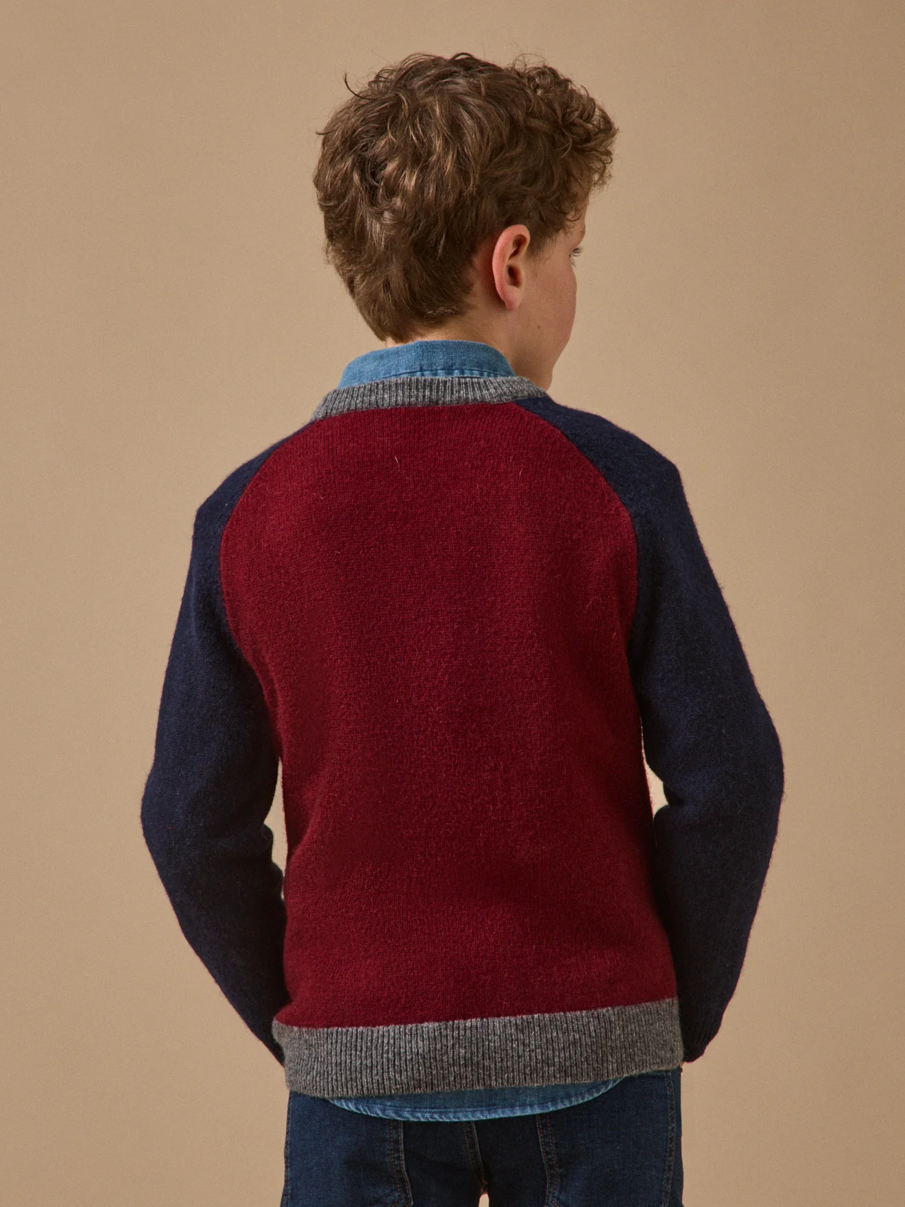 Jungenpullover aus Wolle mit Blockfarben - Image 2