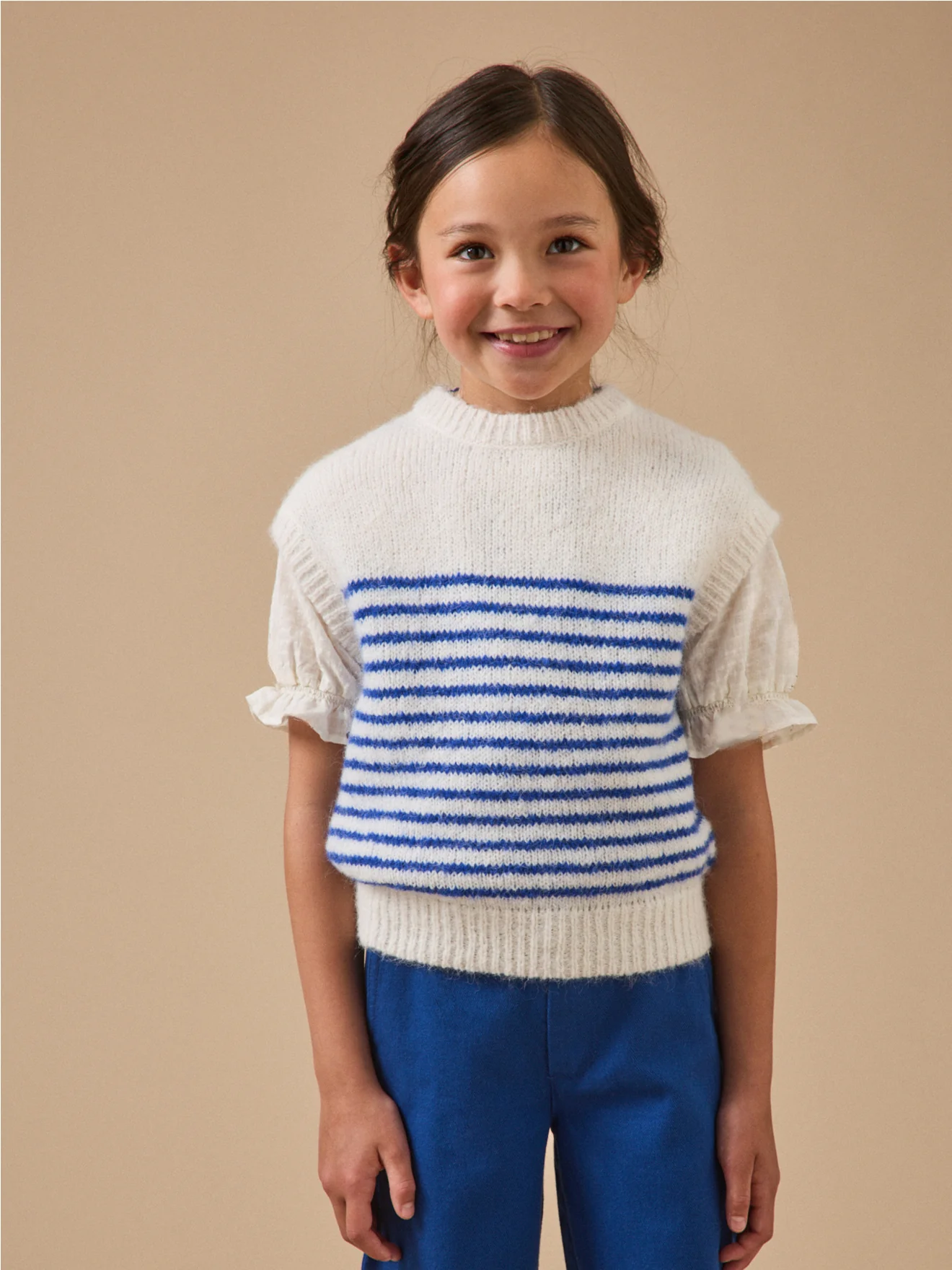 Mädchenpullover mit Streifen, ärmellos