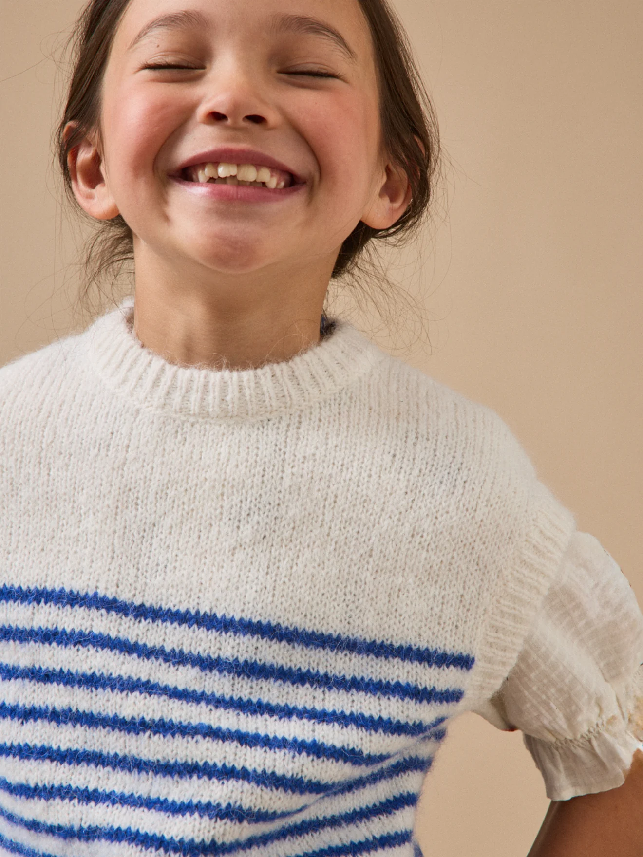 Mädchenpullover mit Streifen, ärmellos - Image 4
