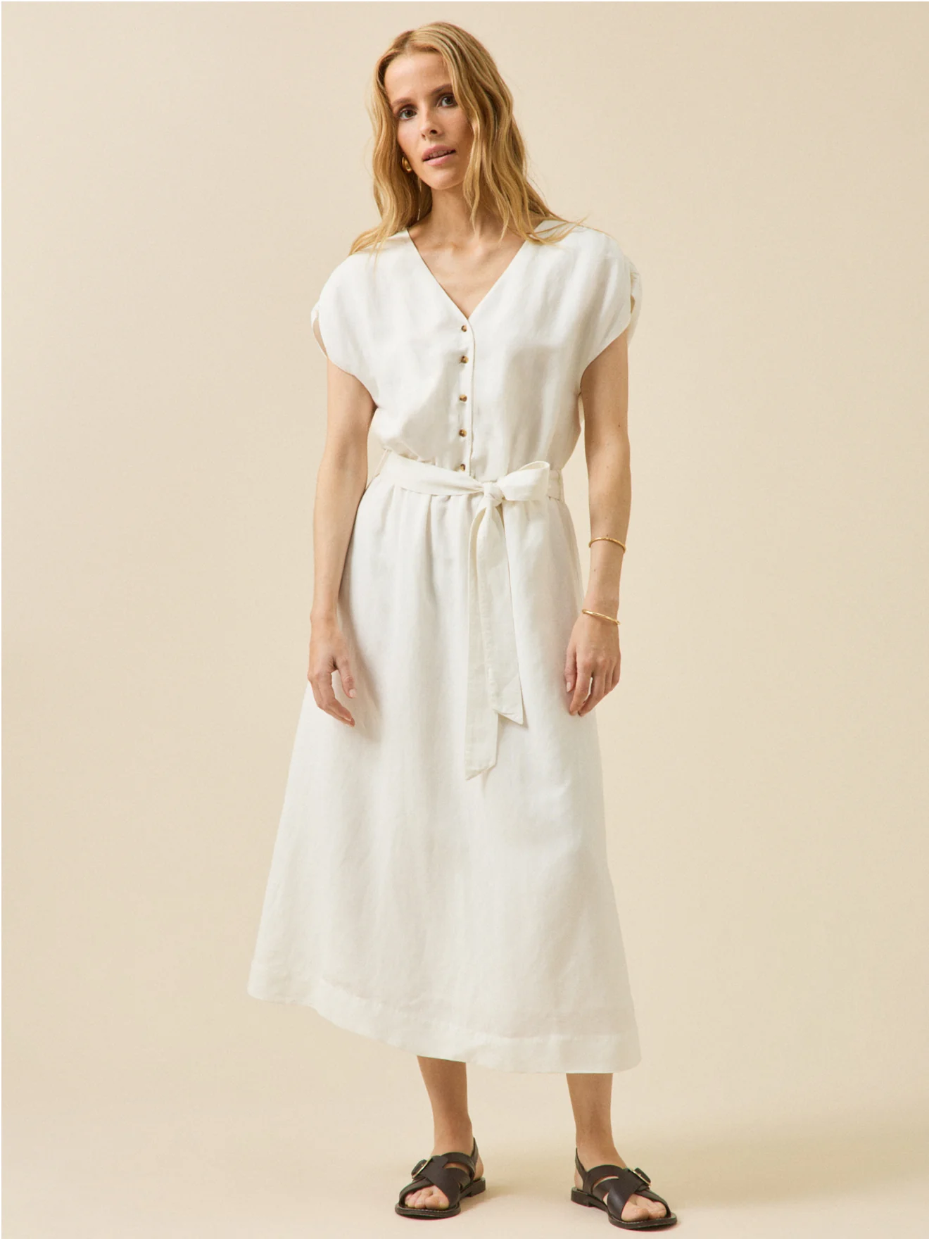 Damen-Etuiklaid aus Leinen und Viskose - Image 4