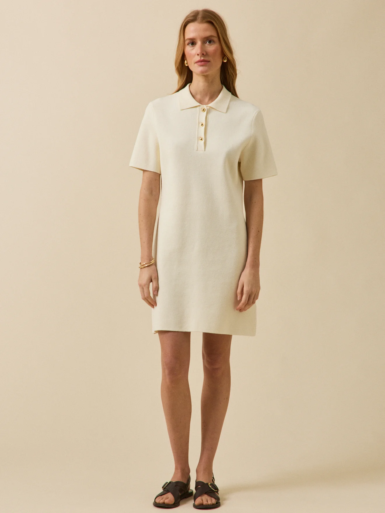 Kurzes Damen-Polokleid aus Milanostrick - Image 4