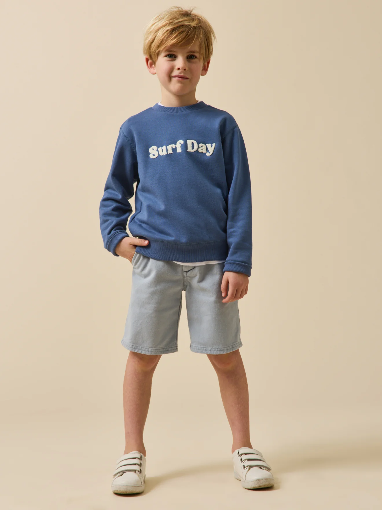 Jungen-Bermuda aus farbenfrohem Denim - Image 5
