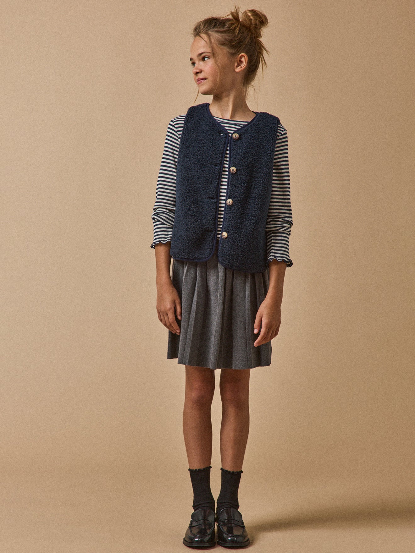 Mädchen-Shirt mit Lochmuster – Bio-Baumwolle - Image 8
